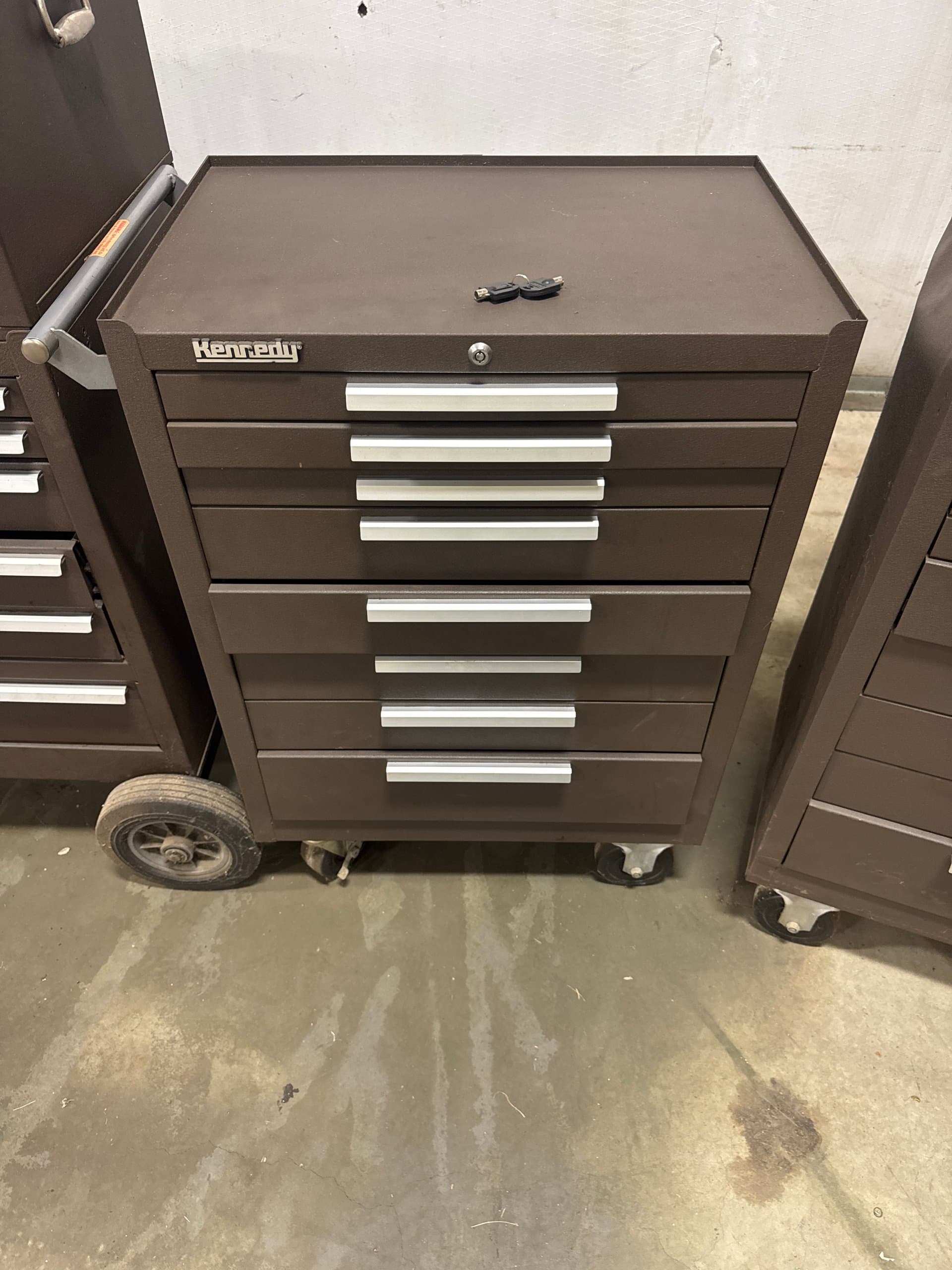 Kennedy 8-drawer roller tool cabinet, brown wrinkle finish