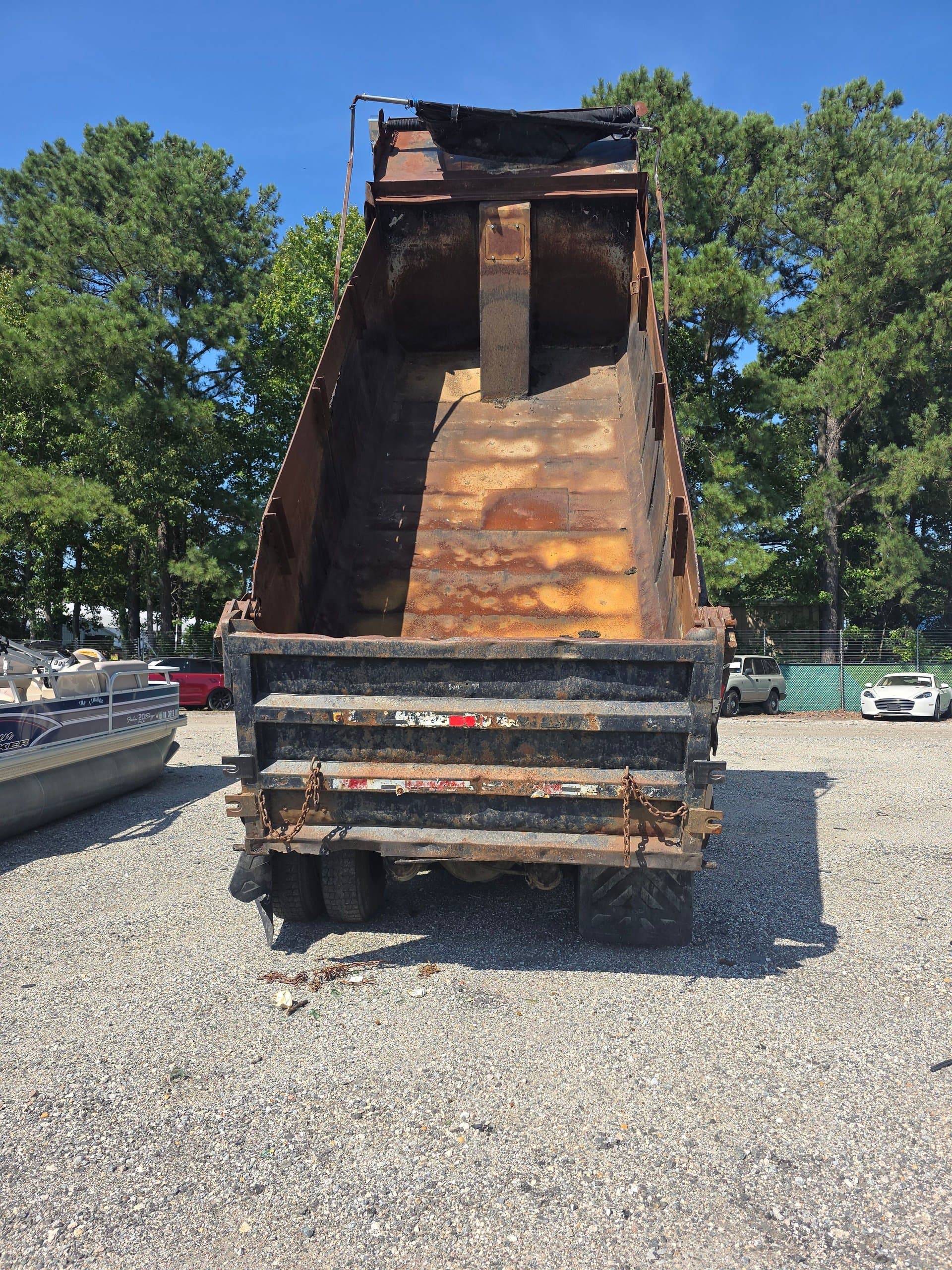 1995 International Tri-axle Cummins L10 photo 6