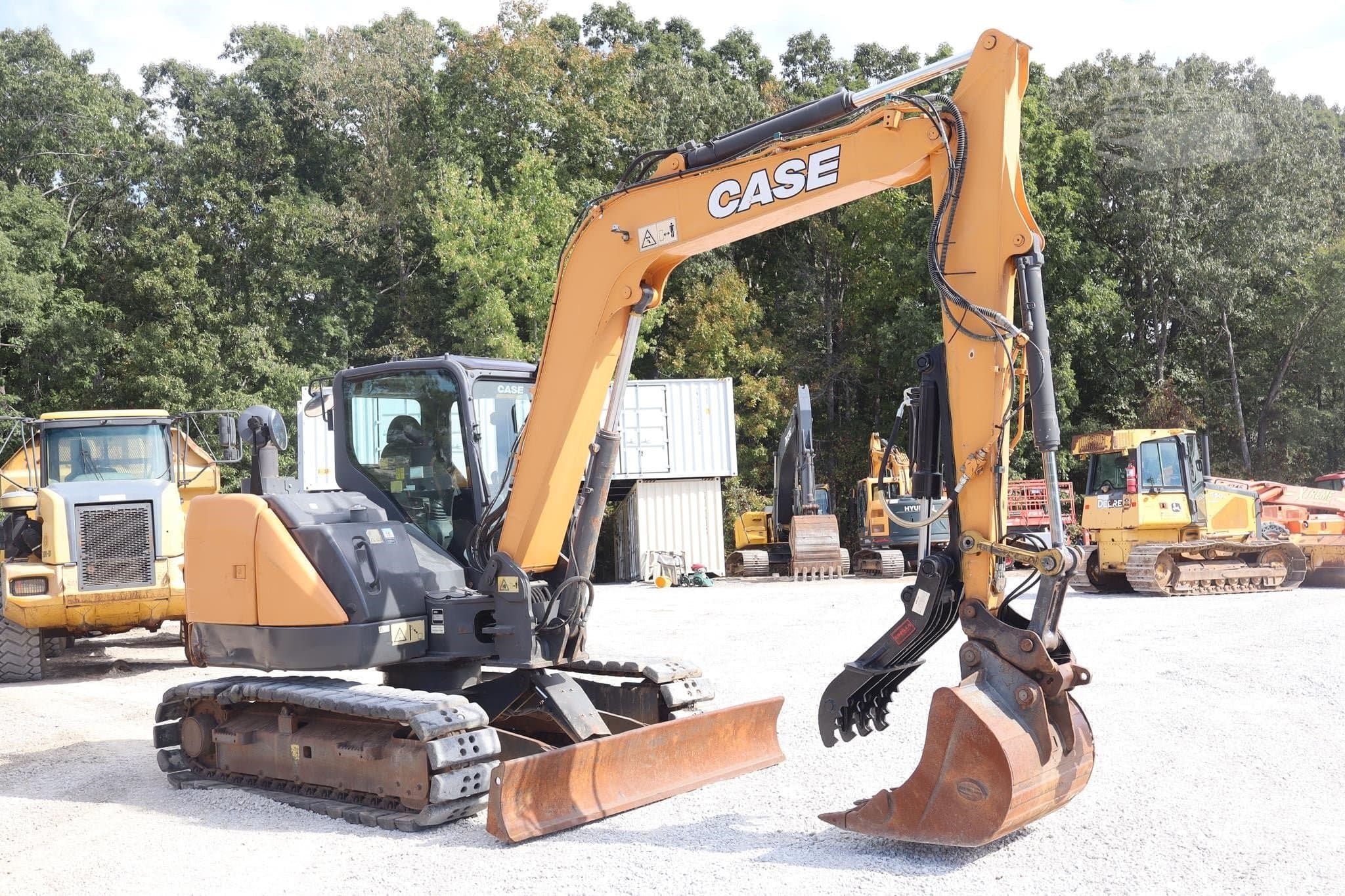 CASE CX80C WITH HYDRAULIC THUMB, SWING BOOM AND BACKFILL BLADE photo 7