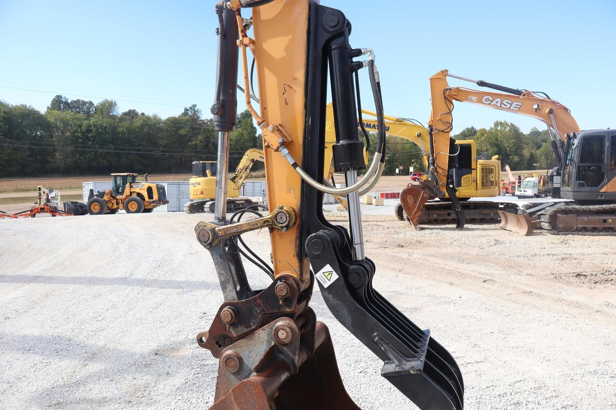 CASE CX80C WITH HYDRAULIC THUMB, SWING BOOM AND BACKFILL BLADE photo 10