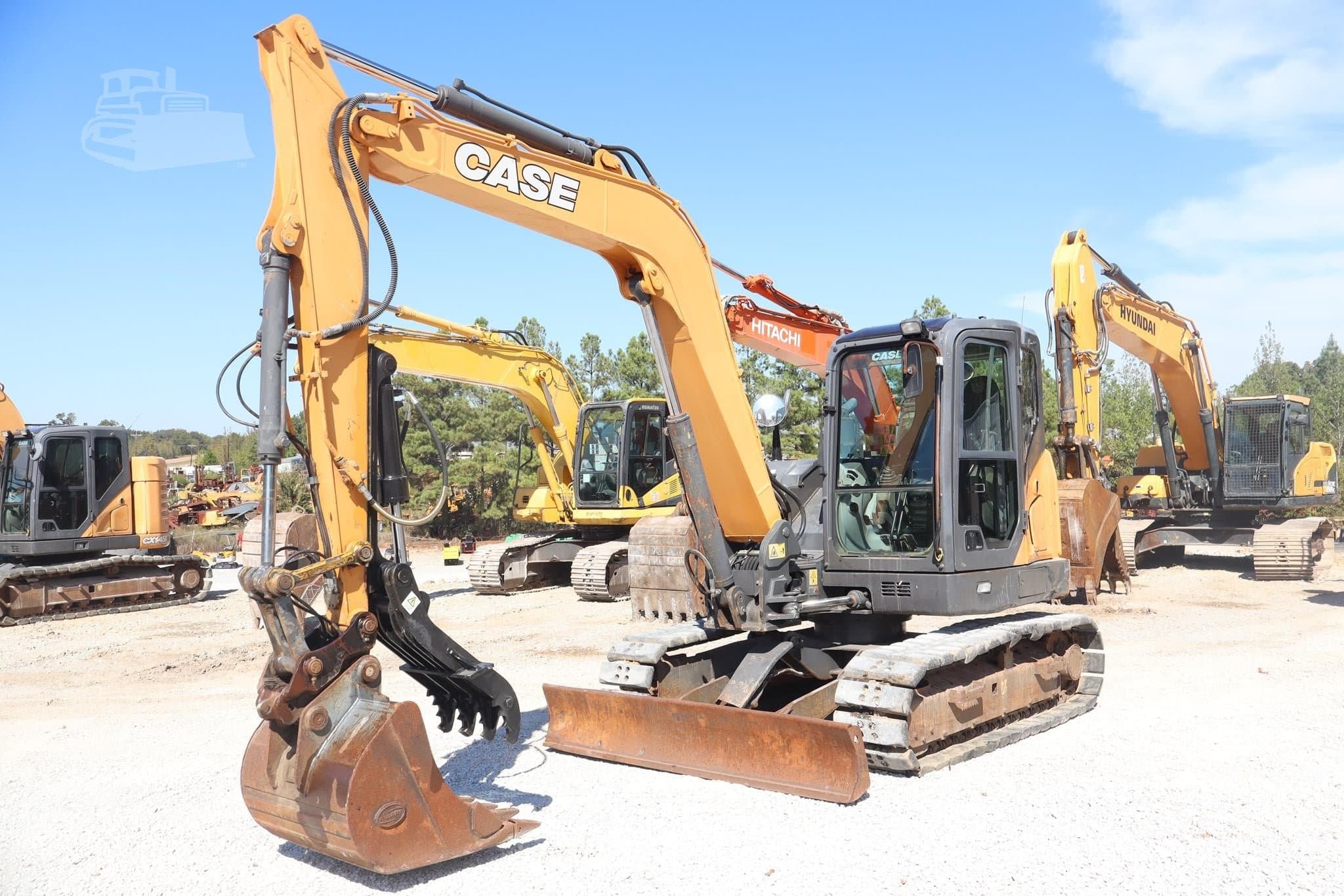 CASE CX80C WITH HYDRAULIC THUMB, SWING BOOM AND BACKFILL BLADE
