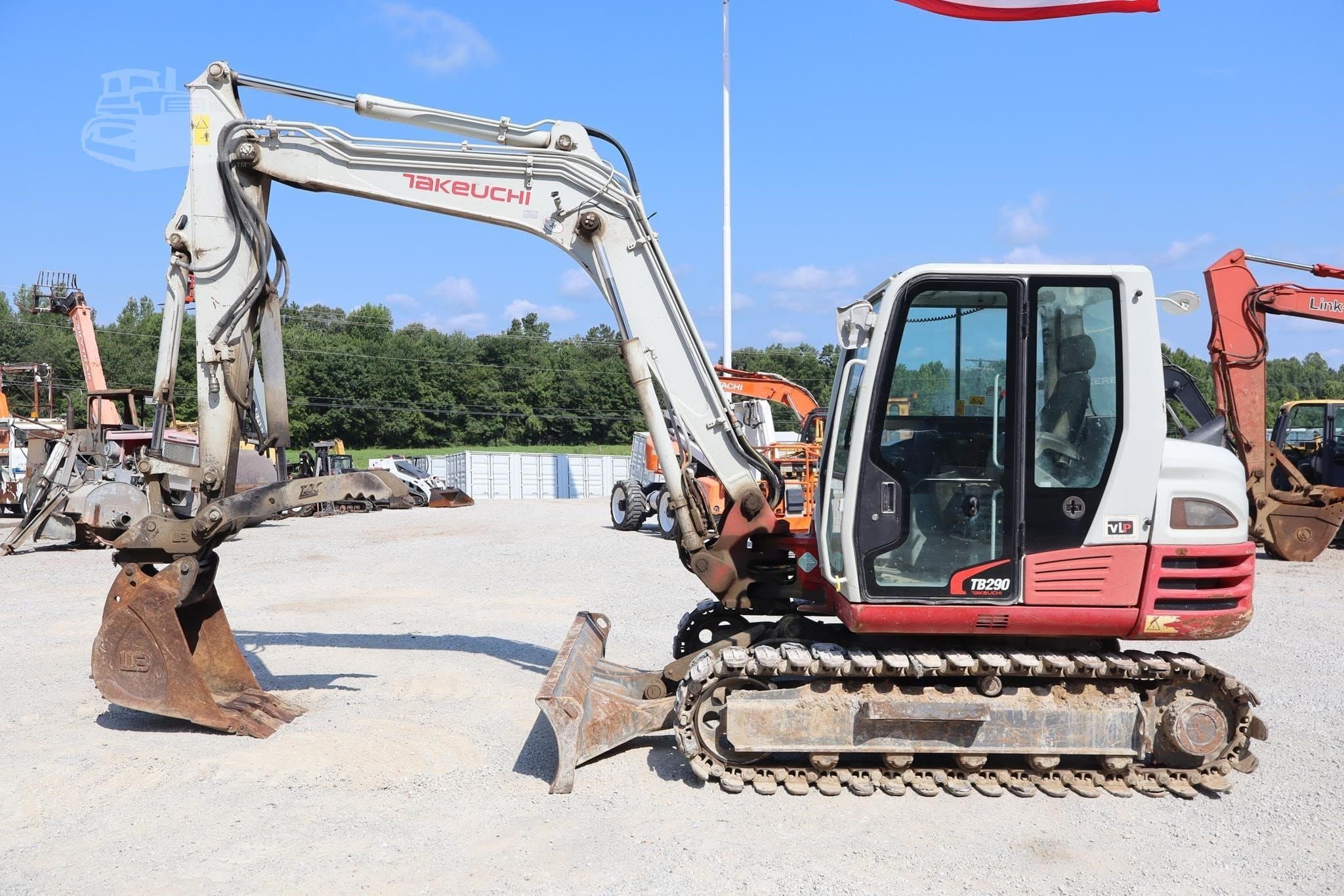 TAKEUCHI TB290 WITH TAG HYDRAULIC THUMB, COUPLER AND HIGH-FLOW AUX photo 2