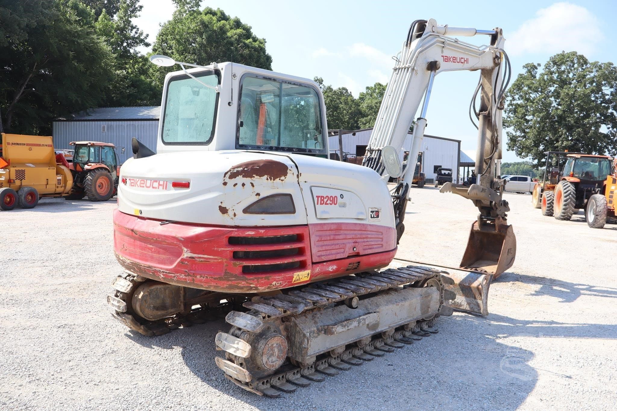 TAKEUCHI TB290 WITH TAG HYDRAULIC THUMB, COUPLER AND HIGH-FLOW AUX photo 5
